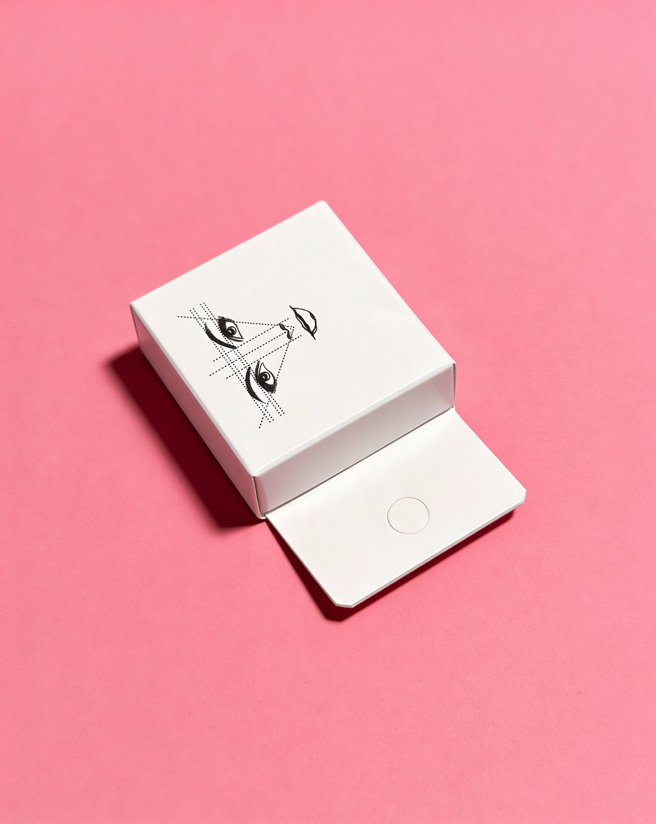 Browmapping / vorgefärbter Faden in weiss 10 m