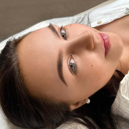 Permanent Make-Up Augenbrauen Behandlung inkl. Nachbehandlung (4-6 Wochen) Beauty Boss Academy